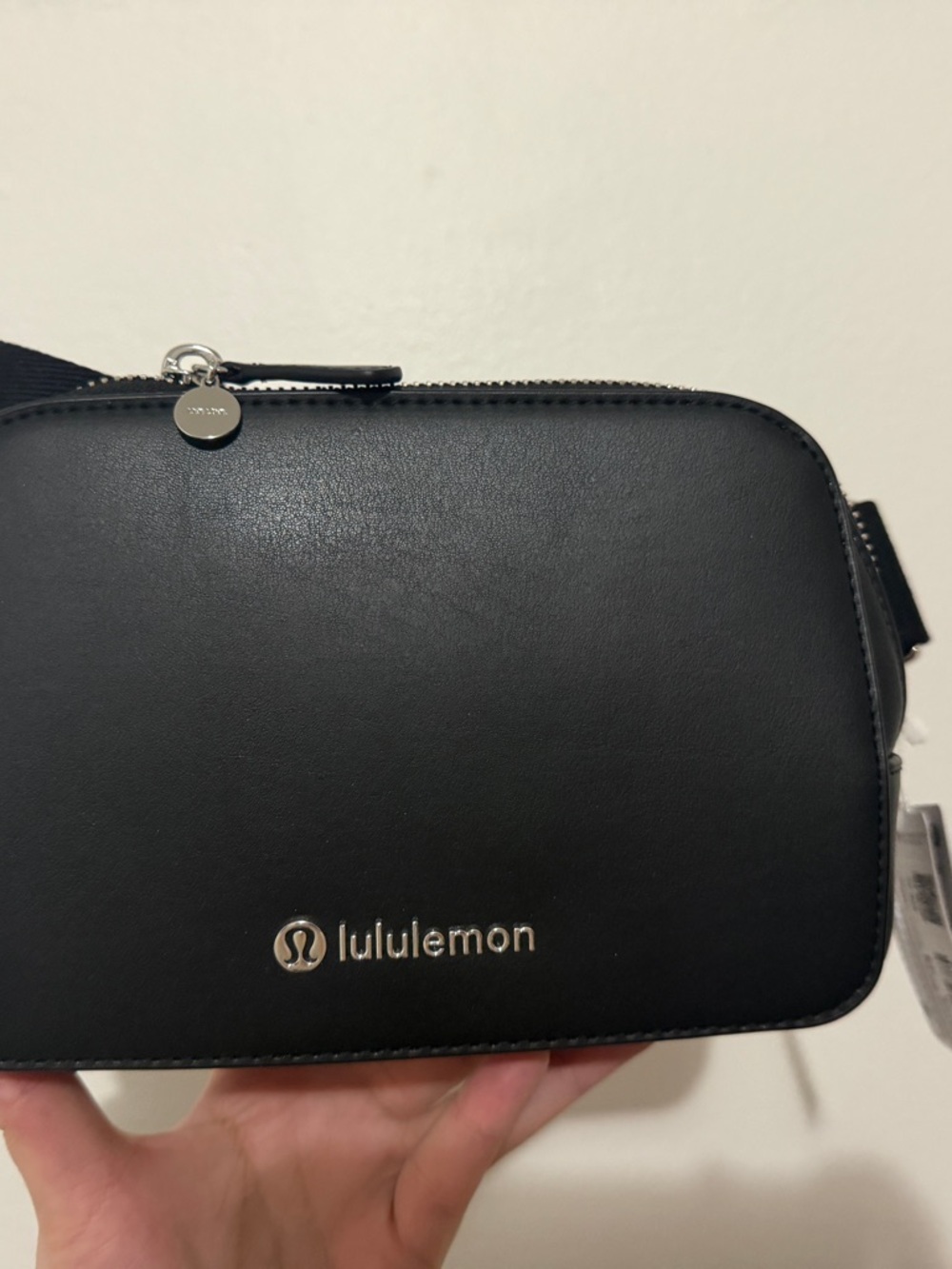 lululemon Black Everywhere Leather Belt Bag with Cactus silver logo